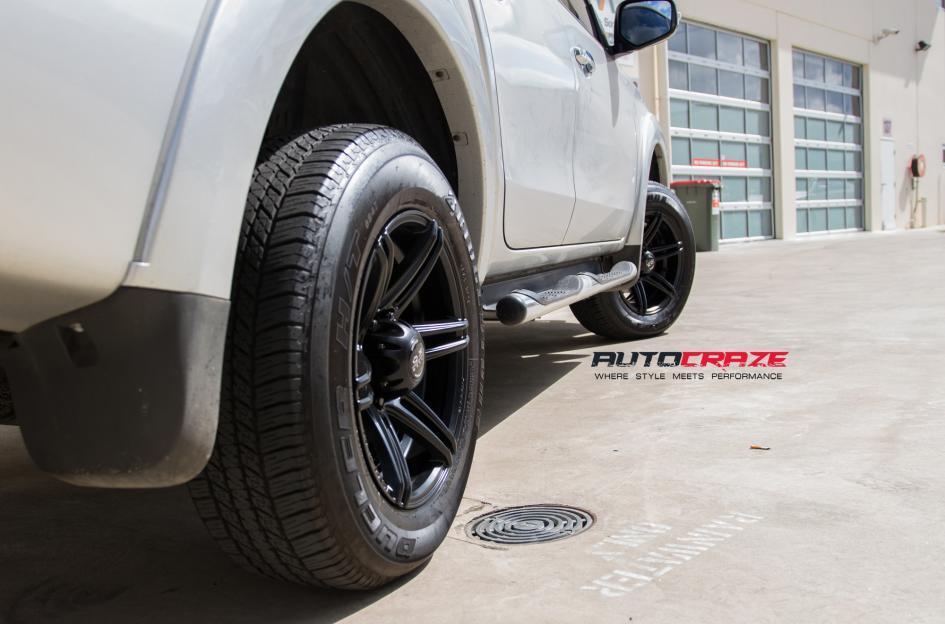 MITSUBISHI TRITON OX860 MATTE BLACK